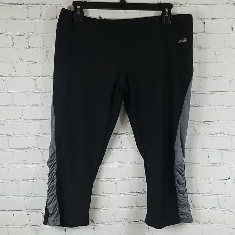 #88 Avia athletic yoga pants